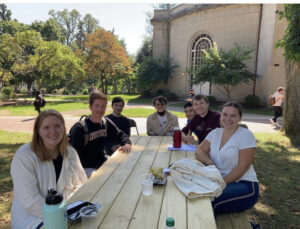 Students gather for the German Club's weekly "Wochentisch"