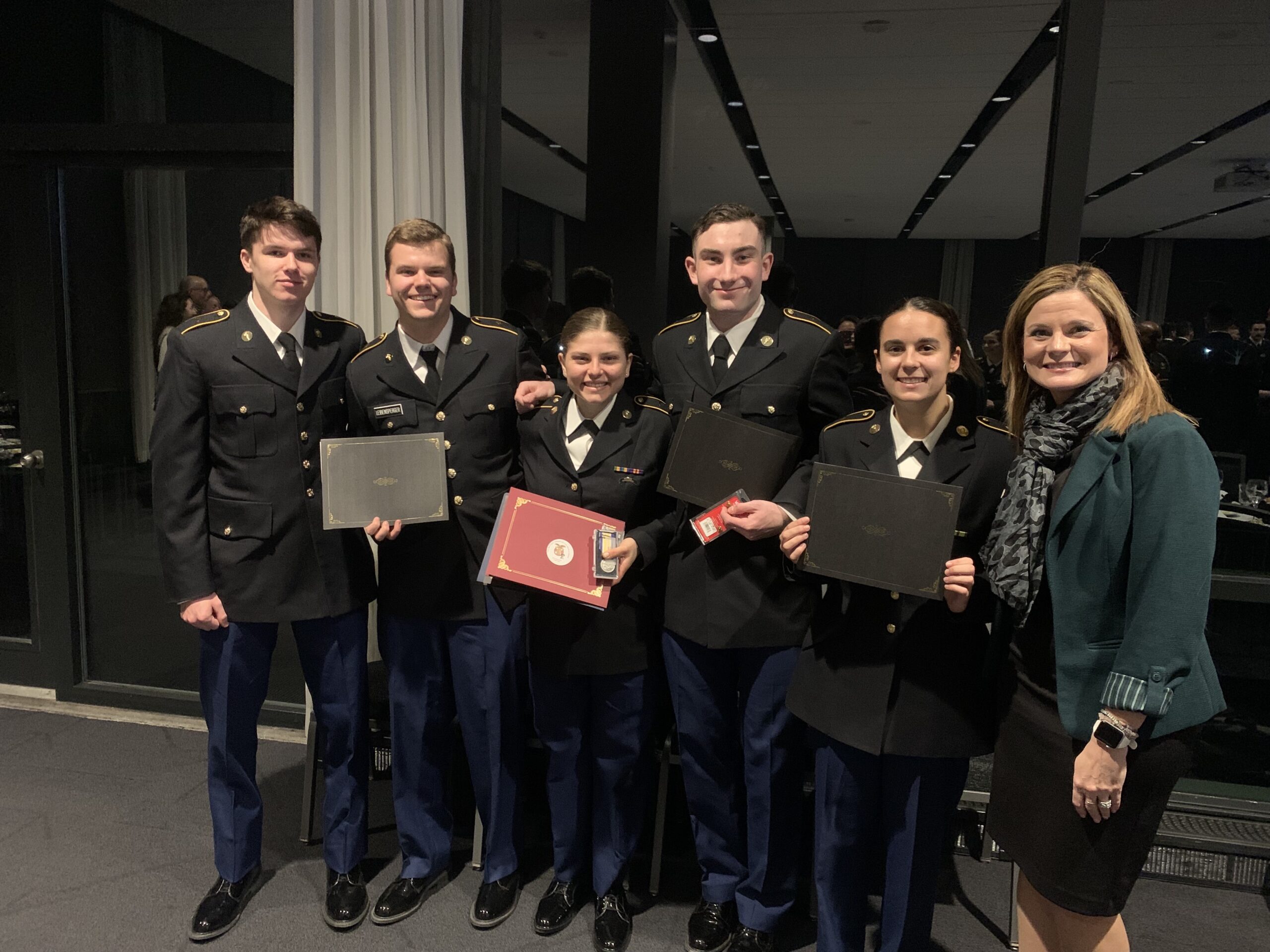 Lafayette students honored at the 2023 ROTC Steel Battalion Awards (from left to right): Raymond Kerrison ‘26, Brandon Leibensperger ‘24, Daniela Spera ‘26, John Freeman ‘26, Samantha Becker ‘25, Lafayette Executive Vice President for Finance and Business Administration Audra Kahr.